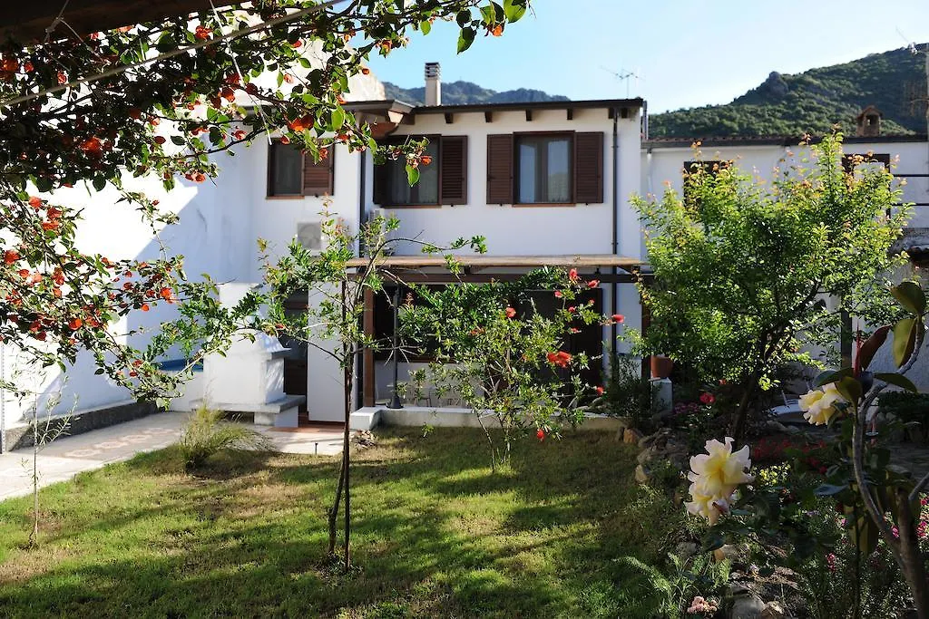 B&B Da Anita Fluminimaggiore 0*,